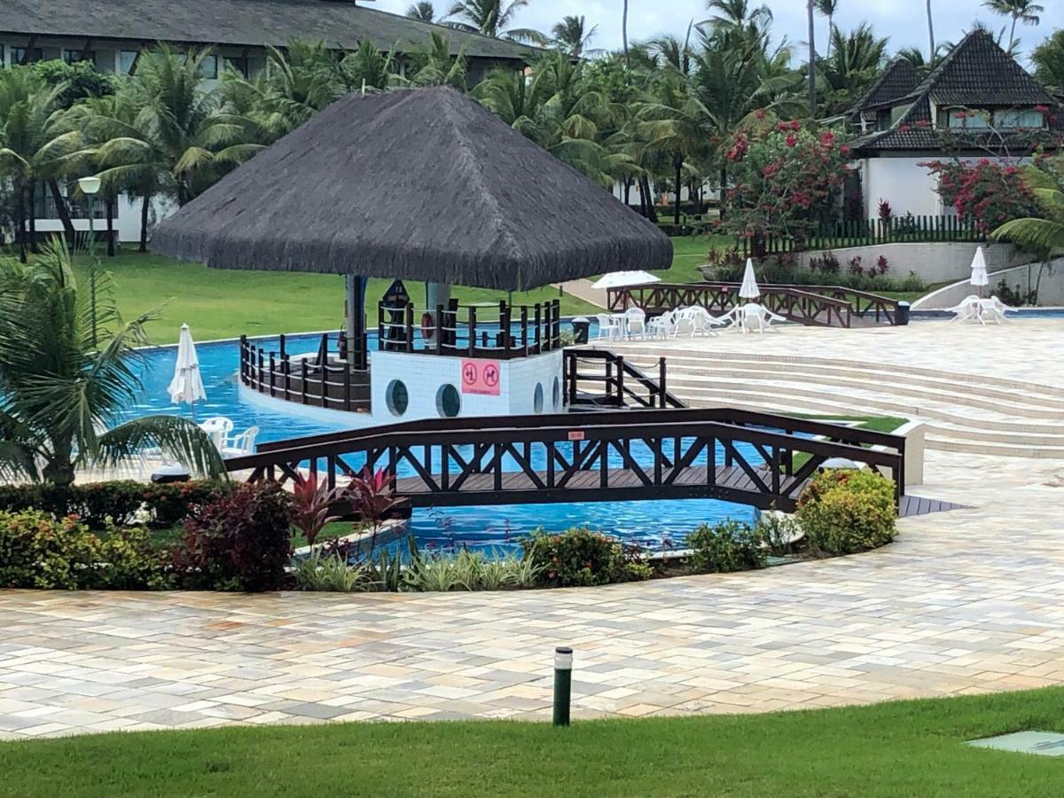 Apartamento com Vista da Piscina